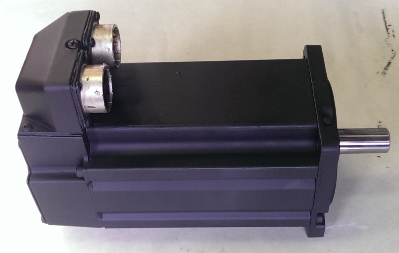 ALLEN BRADLEY SERVO MOTOR, MOD# MPL-B330P-SK22AA ALLEN BRADLEY SERVO MOTOR, MOD# MPL-B330P-SK22AA