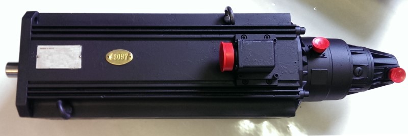 INDRAMAT SERVO MOTOR, MOD# MAC112D-0-ED-4-C/130-A-2/WI520LX/S013 INDRAMAT SERVO MOTOR, MOD# MAC112D-0-ED-4-C/130-A-2/WI520LX/S013