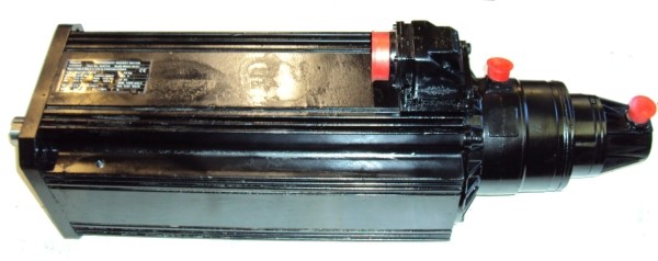 INDRAMAT SERVO MOTOR, MOD# MAC112D-0-ED-4-C/130-A-2/WI520LV/S018 INDRAMAT SERVO MOTOR, MOD# MAC112D-0-ED-4-C/130-A-2/WI520LV/S018